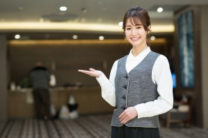 《2人1組ペア》ホテルの副支配人