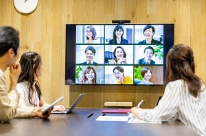 タガログ語と英語の通訳