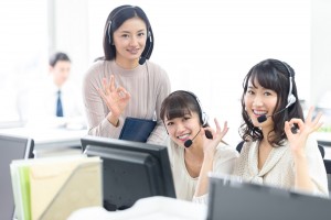 タガログ語と英語のテレフォンオペレーター