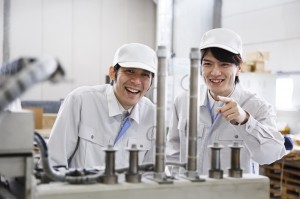 紙づくりの機械メンテナンス