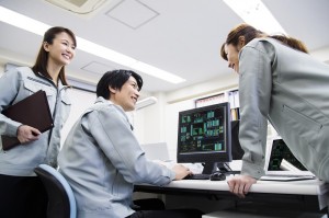 車の内装パーツの設計