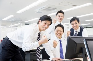 装置の設計エンジニア