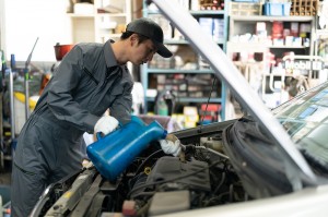 車の技術整備士