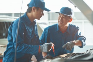 車の技術整備士
