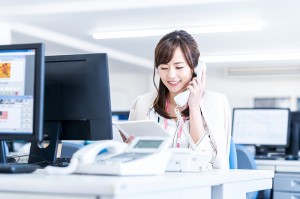 貿易に関する中国語・英語の営業事務