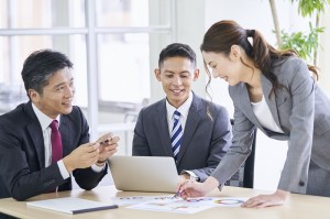 化学商社の中国語での営業事務