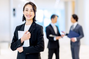 中国語での貿易事務カスタマーサービス