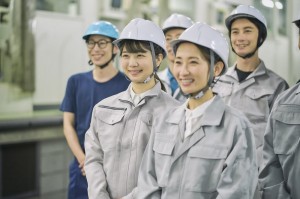 回路設計とベトナム語通訳