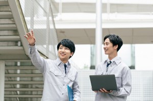 石油施設の管理業務