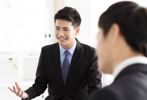 英語の営業アシスタント