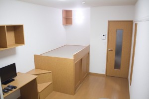 部品製造の技術スタッフ