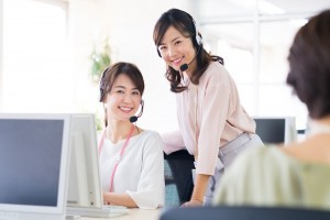 多言語コールセンターの通訳