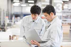 自動車の電気・電子設計エンジニア