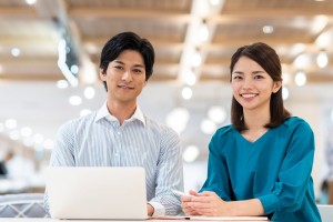 英語の総務事務
